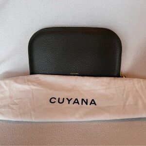 Cuyana Duo Zip Wallet
